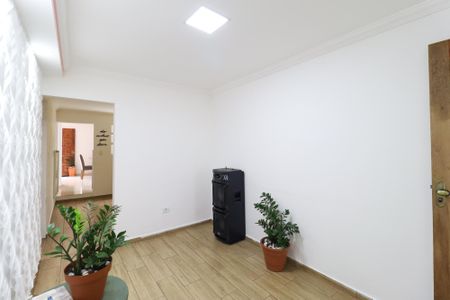 Casa para alugar com 80m², 1 quarto e sem vaga Casa para alugar com 80m², 1 quarto e sem vagaSala