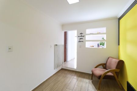 Casa para alugar com 80m², 1 quarto e sem vaga Casa para alugar com 80m², 1 quarto e sem vagaSala