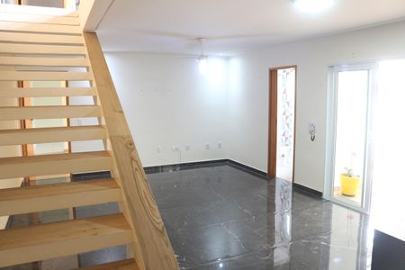 Casa à venda com 190m², 2 quartos e 3 vagasSala/Cozinha