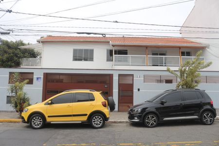 Casa à venda com 190m², 2 quartos e 3 vagasFachada