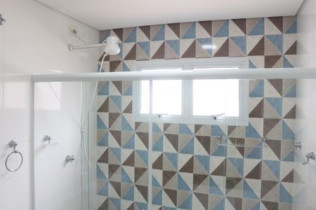 Casa à venda com 190m², 2 quartos e 3 vagasBanheiro da Suíte 1