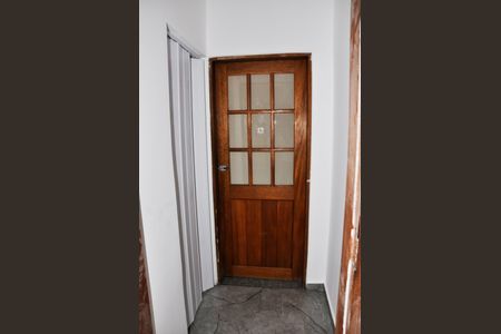 Casa para alugar com 80m², 2 quartos e sem vagaCorredor Quartos