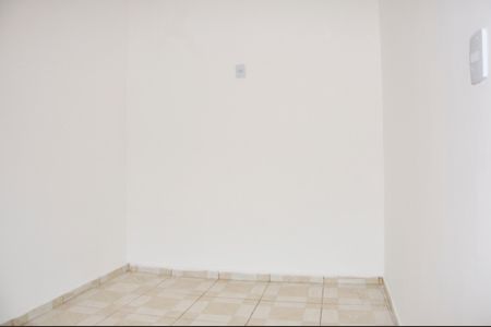 Casa para alugar com 80m², 2 quartos e sem vagaQuarto 01