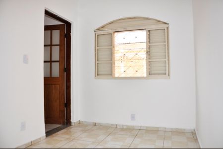 Quarto 01 de casa para alugar com 2 quartos, 80m² em Jardim Maristela, São Paulo