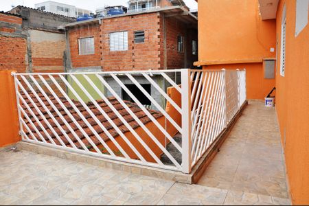 Casa para alugar com 80m², 2 quartos e sem vagaVaranda e Quintal