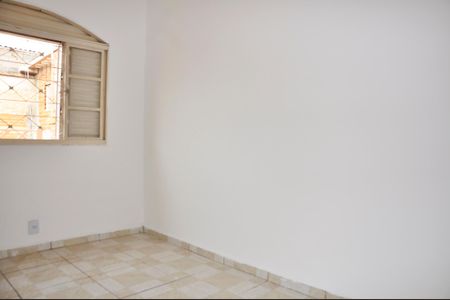 Casa para alugar com 80m², 2 quartos e sem vagaQuarto 01