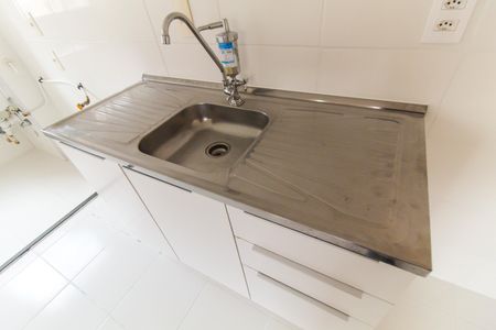 Apartamento à venda com 42m², 2 quartos e 1 vaga Apartamento à venda com 42m², 2 quartos e 1 vagaCozinha e Área de Serviço