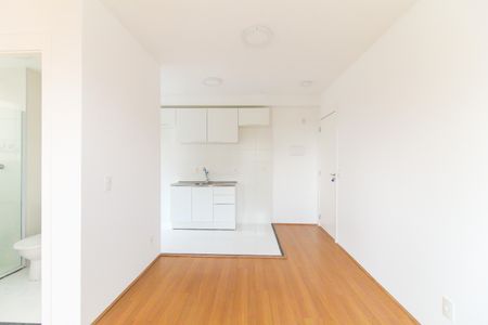 Apartamento à venda com 42m², 2 quartos e 1 vaga Apartamento à venda com 42m², 2 quartos e 1 vagaSala