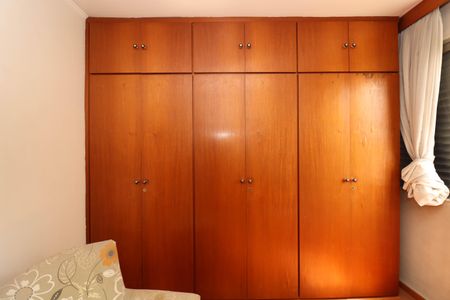 Apartamento à venda com 78m², 2 quartos e 1 vagaQuarto 2