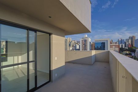 Apartamento à venda com 110m², 2 quartos e 2 vagasCobertura