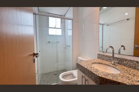 Apartamento para alugar com 115m², 4 quartos e 2 vagasBanheiro
