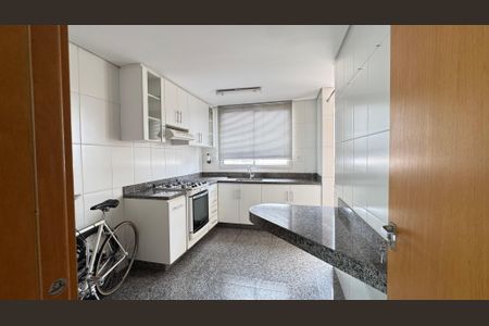 Cozinha de apartamento para alugar com 4 quartos, 115m² em Santa Ines, Belo Horizonte