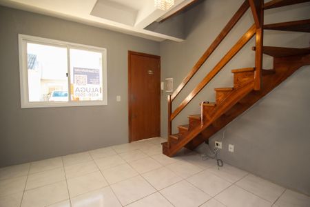 Sala de casa de condomínio para alugar com 2 quartos, 62m² em Hípica, Porto Alegre