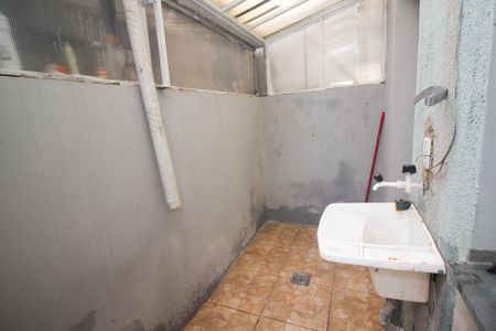 Casa de condomínio para alugar com 62m², 2 quartos e 1 vaga Casa de condomínio para alugar com 62m², 2 quartos e 1 vagaÁrea de Serviço