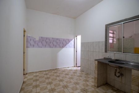 Sala/Cozinha de kitnet/studio para alugar com 1 quarto, 32m² em Raposo Tavares, São Paulo