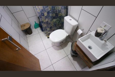 Casa à venda com 145m², 3 quartos e 3 vagas Casa à venda com 145m², 3 quartos e 3 vagasBanheiro 1