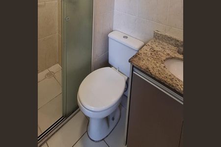 Banheiro 2 de apartamento para alugar com 3 quartos, 65m² em Vila Curuçá, Santo André