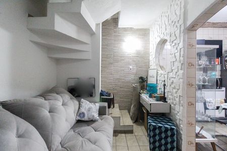 Sala de casa para alugar com 3 quartos, 104m² em Parque Savoi City, São Paulo