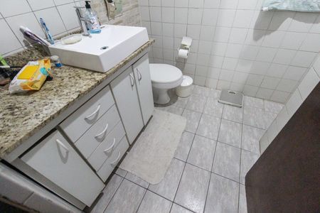 Casa para alugar com 104m², 3 quartos e 2 vagasBanheiro Social