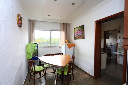 Apartamento para alugar com 176m², 3 quartos e 3 vagas Apartamento para alugar com 176m², 3 quartos e 3 vagasCopa