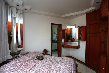 Apartamento para alugar com 176m², 3 quartos e 3 vagas Apartamento para alugar com 176m², 3 quartos e 3 vagasSuíte 3