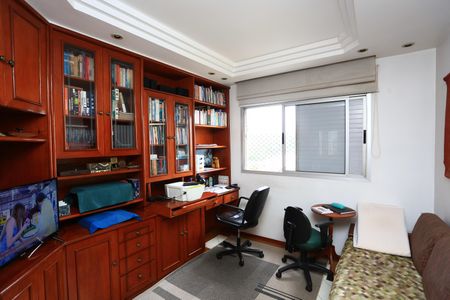 Apartamento para alugar com 176m², 3 quartos e 3 vagas Apartamento para alugar com 176m², 3 quartos e 3 vagasEscritório