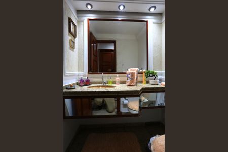 Apartamento para alugar com 176m², 3 quartos e 3 vagas Apartamento para alugar com 176m², 3 quartos e 3 vagasLavabo