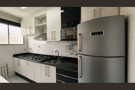 Apartamento à venda com 56m², 2 quartos e 1 vagaCozinha e Área de Serviço