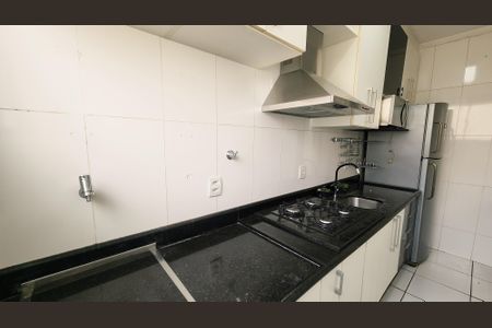 Apartamento à venda com 56m², 2 quartos e 1 vagaCozinha e Área de Serviço
