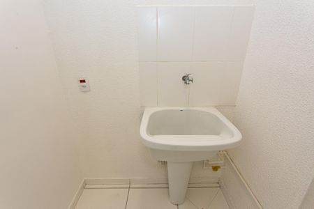 Apartamento para alugar com 47m², 2 quartos e sem vaga Apartamento para alugar com 47m², 2 quartos e sem vagaÁrea de Serviço