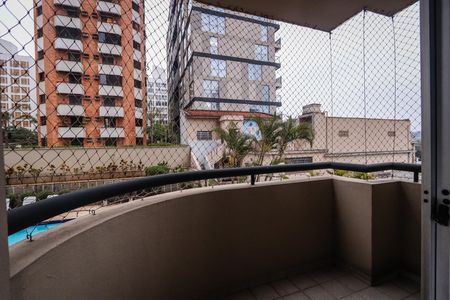 Varanda de apartamento para alugar com 3 quartos, 76m² em Vila Progredior, São Paulo