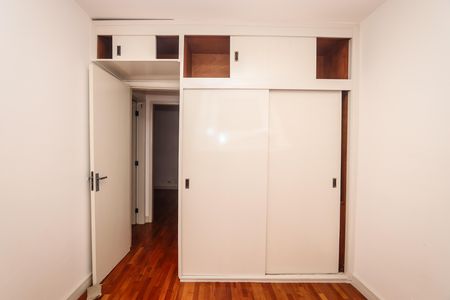 Apartamento para alugar com 76m², 3 quartos e 1 vaga Apartamento para alugar com 76m², 3 quartos e 1 vagaQuarto 2