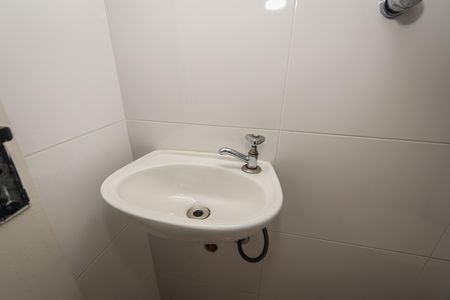 Apartamento para alugar com 76m², 3 quartos e 1 vaga Apartamento para alugar com 76m², 3 quartos e 1 vagaBanheiro de Serviço