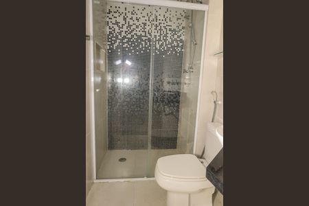 Apartamento para alugar com 76m², 3 quartos e 1 vaga Apartamento para alugar com 76m², 3 quartos e 1 vagaBanheiro da Suite