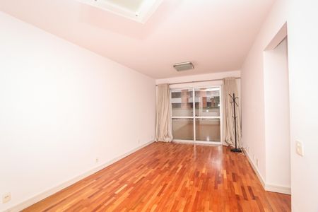 Apartamento para alugar com 3 quartos, 76m² em Vila Progredior, São Paulo