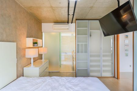 Apartamento para alugar com 70m², 1 quarto e 2 vagasSuíte