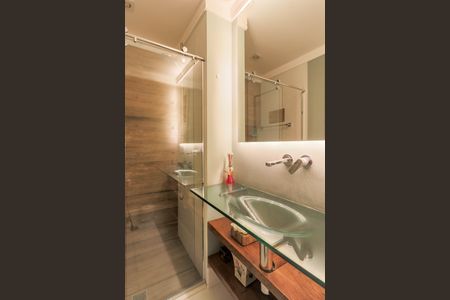 Apartamento para alugar com 70m², 1 quarto e 2 vagasBanheiro Social