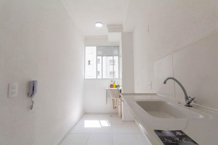 Apartamento para alugar com 44m², 2 quartos e sem vagaCozinha e Área de Serviço