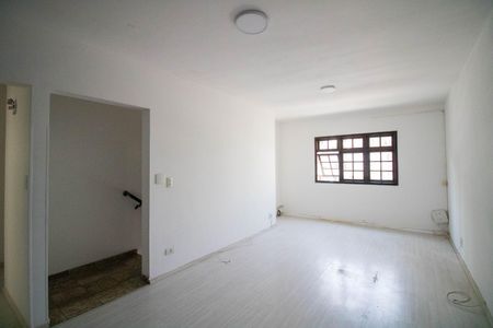 Sala de casa para alugar com 2 quartos, 120m² em Vila Congonhas, São Paulo