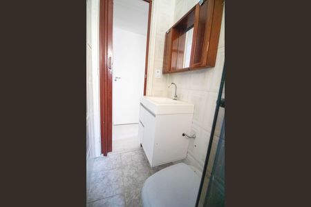 Casa para alugar com 120m², 2 quartos e 2 vagasBanheiro da Suíte