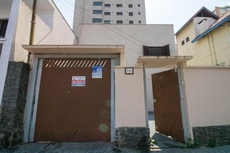 Casa para alugar com 120m², 2 quartos e 2 vagasFachada