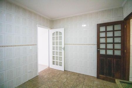Casa para alugar com 120m², 2 quartos e 2 vagasCozinha