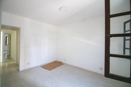 Casa para alugar com 120m², 2 quartos e 2 vagasSuíte