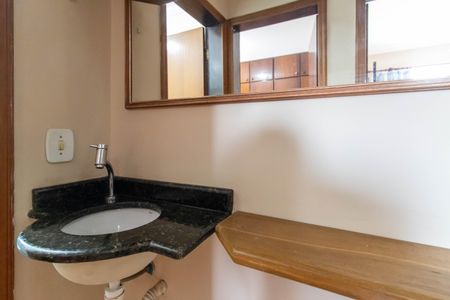 Apartamento para alugar com 66m², 2 quartos e 1 vagaLavabo