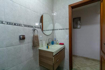 Casa à venda com 100m², 1 quarto e 2 vagas Casa à venda com 100m², 1 quarto e 2 vagasBanheiro