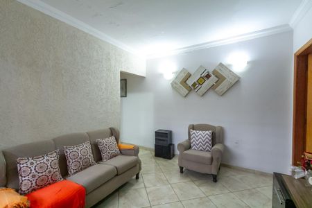 Casa à venda com 100m², 1 quarto e 2 vagas Casa à venda com 100m², 1 quarto e 2 vagasSala