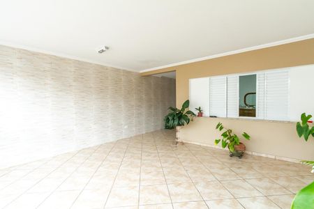 Casa à venda com 100m², 1 quarto e 2 vagas Casa à venda com 100m², 1 quarto e 2 vagasGaragem