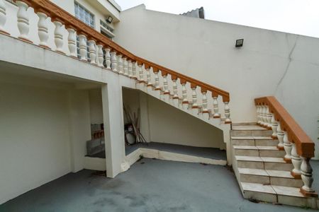 Casa à venda com 100m², 1 quarto e 2 vagas Casa à venda com 100m², 1 quarto e 2 vagasQuintal