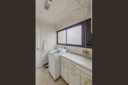 Apartamento à venda com 101m², 3 quartos e 2 vagasÁrea de Serviço