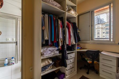 Apartamento à venda com 85m², 2 quartos e 2 vagasCloset da suíte 2